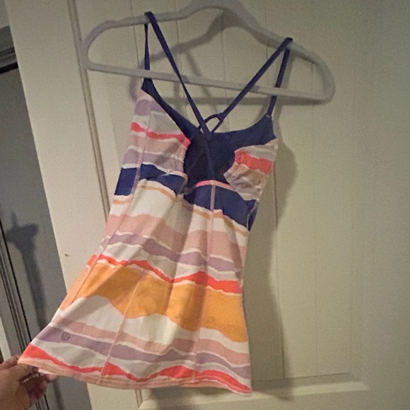 Lululemon Dancing Warrior Tank - Bleacher Stripe size 4 w♥️ #56 - Picture 7 of 8